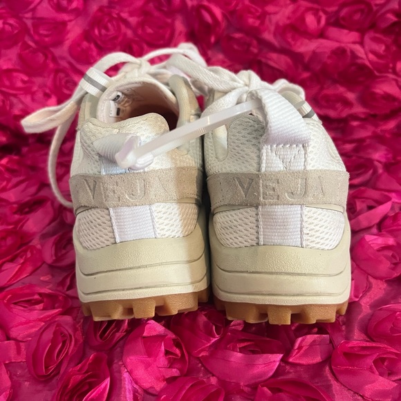 Venturi Sneaker (Women) VEJA - Picture 3 of 9